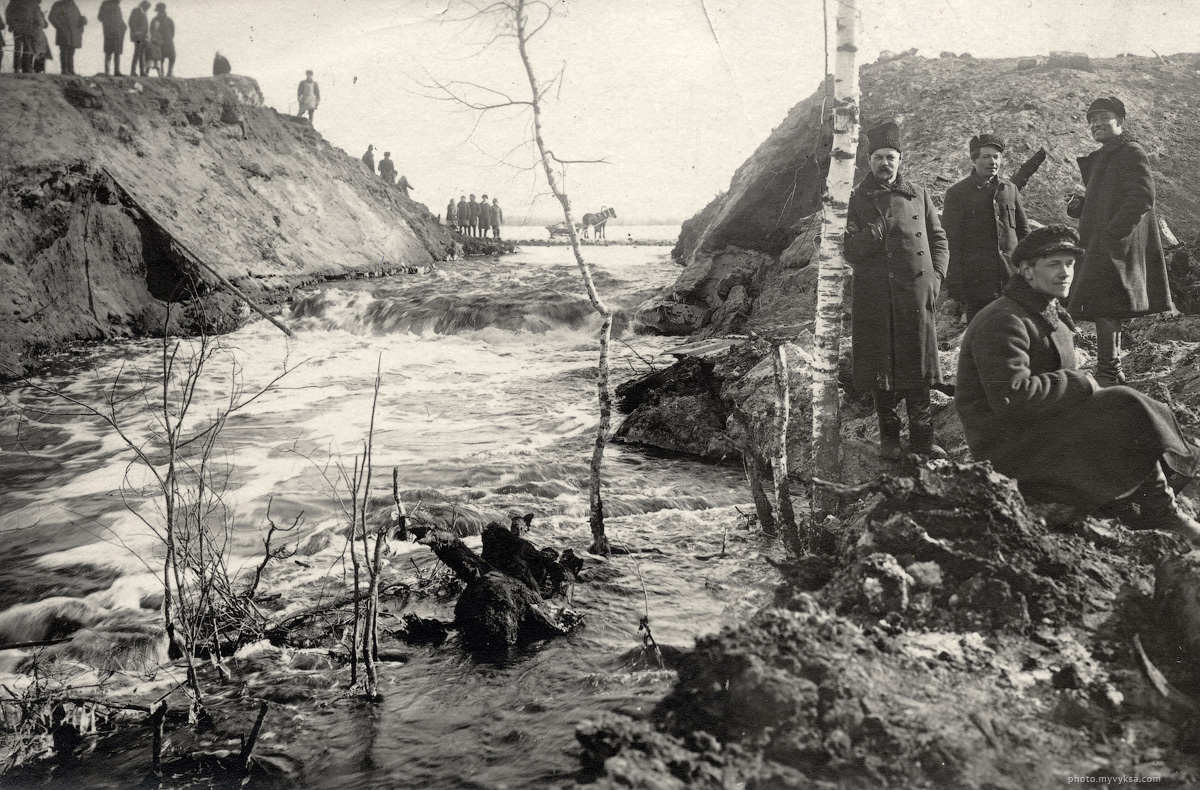 Прорыв плотины пруда. Верхний пруд. 1881 г.