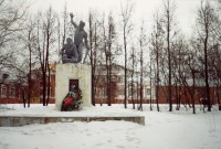 Памятник «Семи расстрелянным коммунарам»